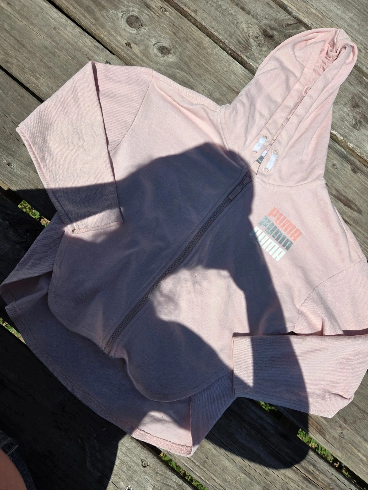 Sweat – photo 4